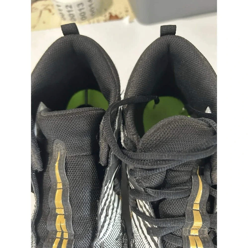 Nike Alpha Fastflex Cv0585-071 Baseball Football Cleat Black Gold EUC Youth 6
